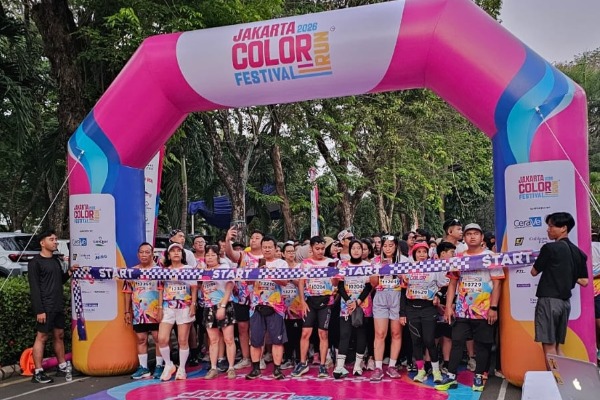 Langkah Penuh Warna, Gerak Tetap Terjaga